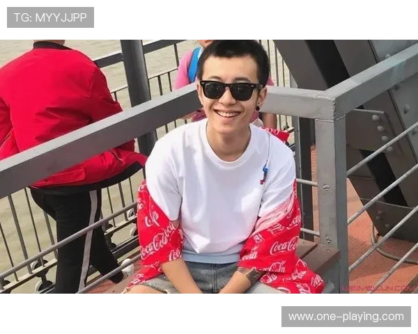 中国足球第一球星是谁的真实身份与成就揭秘及背后故事分析